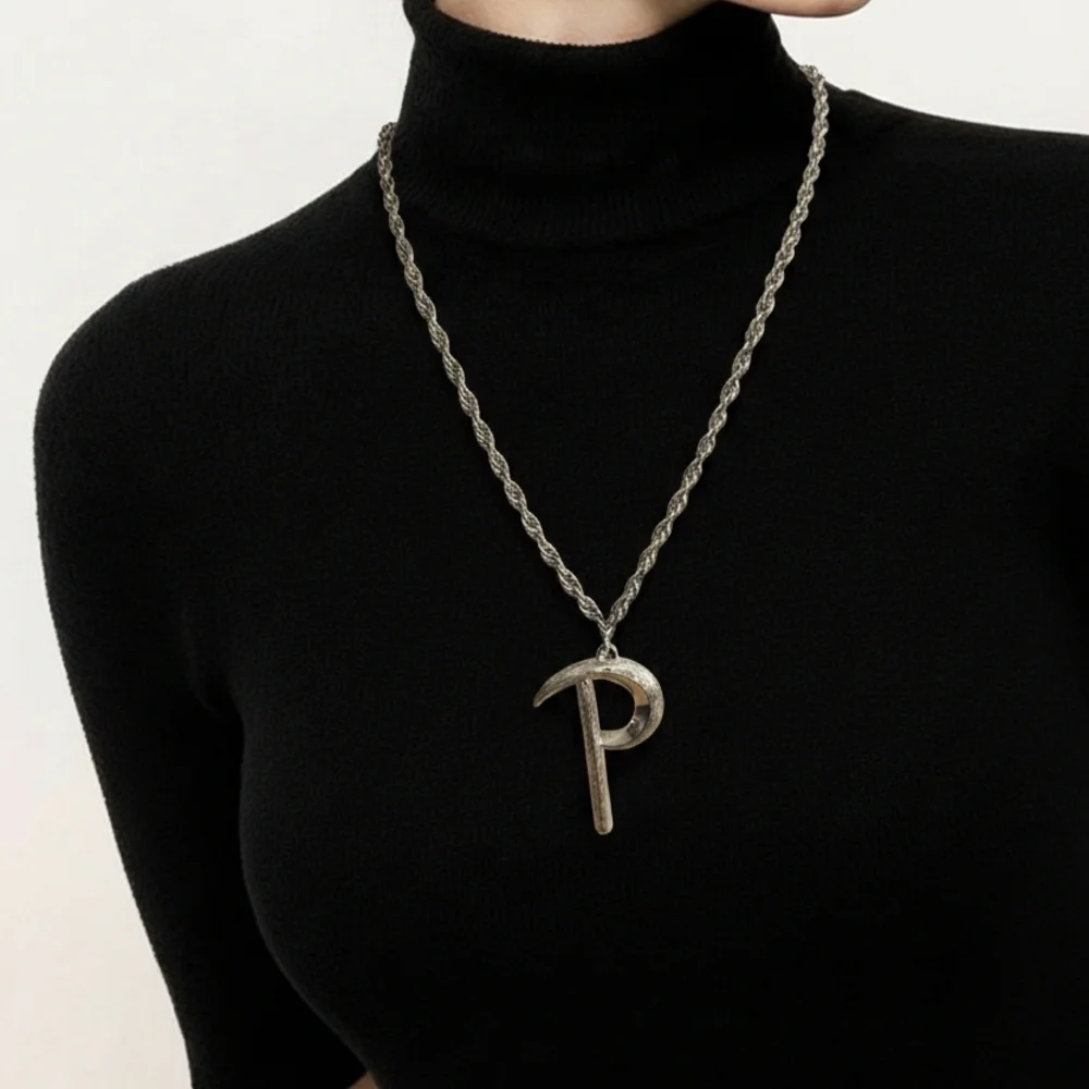 Retro 1990s Pakula Monogram Letter L Necklace Gold-Tone - Picture 2 of 3